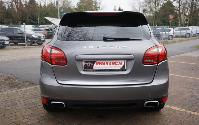 Porsche Cayenne cena 79900 przebieg: 240000, rok produkcji 2010 z Działoszyn małe 277